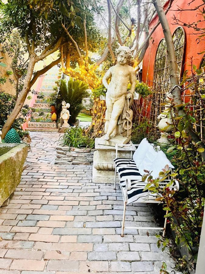 La Bravade Luxe Et Serenite Au Coeur De Saint-Tropez Suites Spacieuses Avec Jardin Enchanteur Экстерьер фото